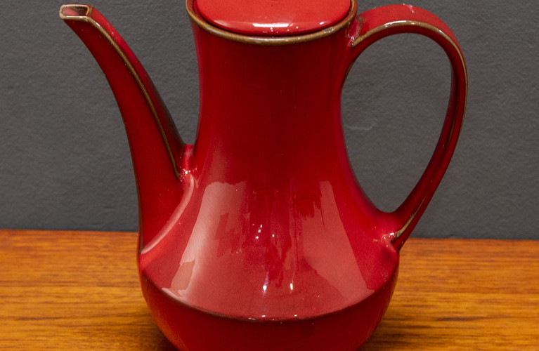 Cafetera de cerámica glaseada. Alemania 1960.
