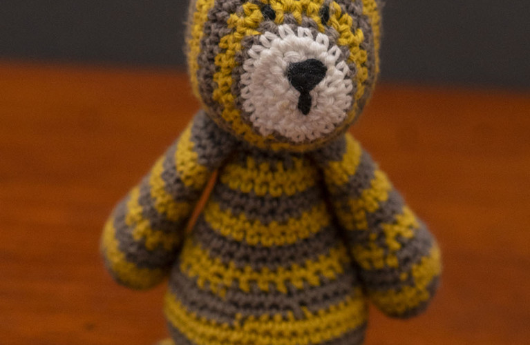 Oso de croché hecho a mano.